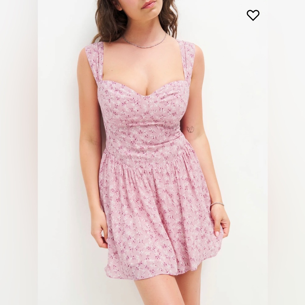 REFORMATION TAIGA MINI DRESS IN BABY’s BREATH PRINT SIZE 2